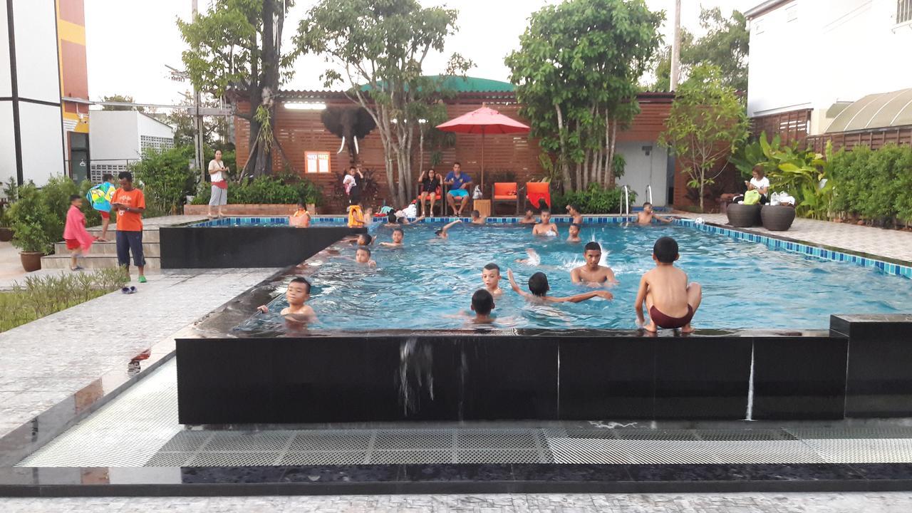 Tawan Anda Garden Hotel Surat Thani Luaran gambar